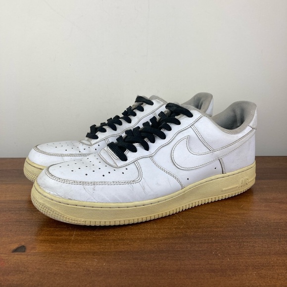 Nike Air Force 1 '07 Retro Low Triple White Sneakers CW2288-111 Men’s Size 11. - Picture 1 of 13